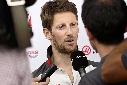 Romain Grosjean egy "darab fát" vezetett a Kínai Nagydíj pénteki napján!