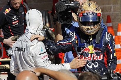 Vettel Schumacherien viselkedett a kínai bokszutcában!