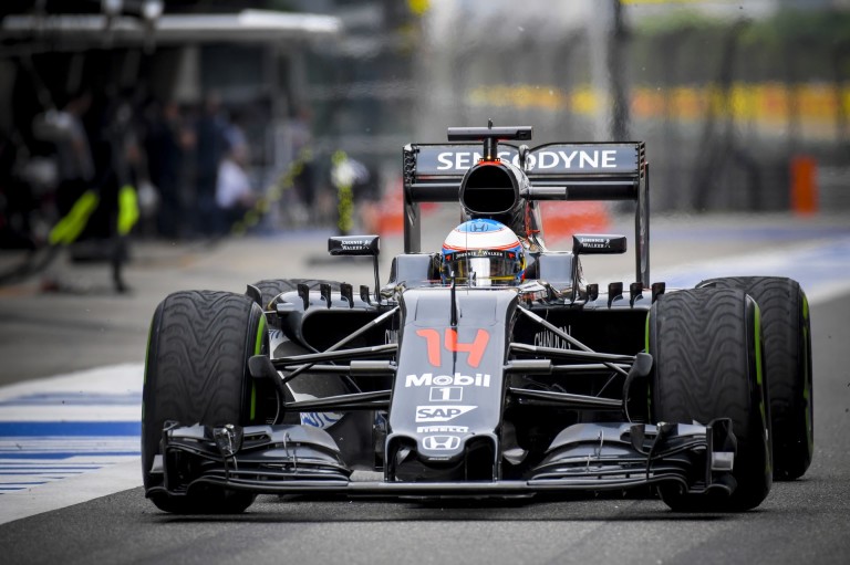 Alonso: „Még mindig hiszek a McLaren-Hondában”