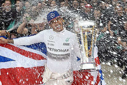 Lauda szerint idén megszakadhat Hamilton sikersorozata a Forma-1-ben!