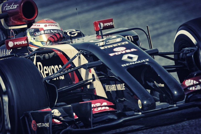 Maldonado egyszerűen felborította Gutierrez autóját: Bahreini Nagydíj 2014