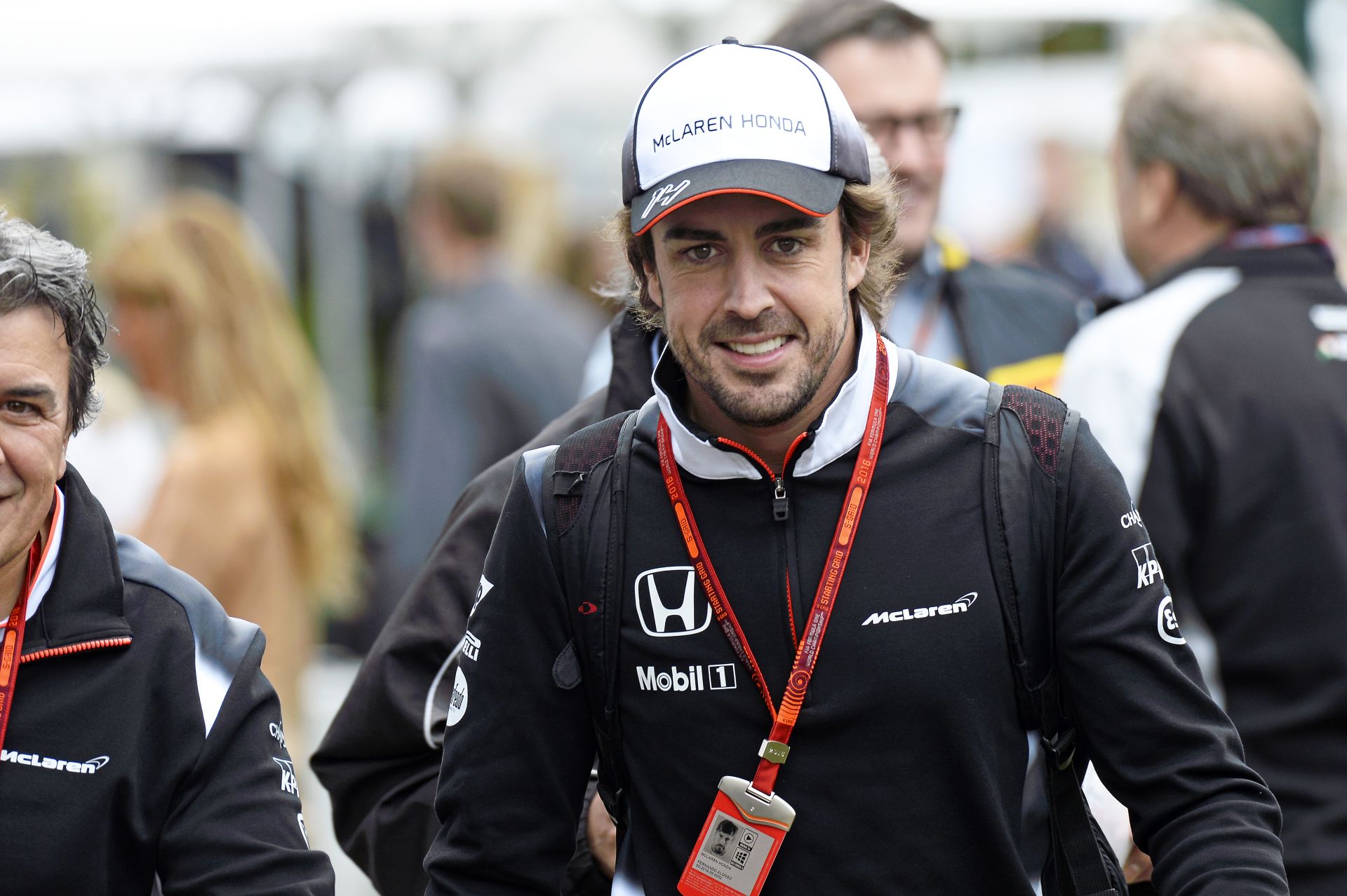 Az FIA doktora is meglepődött: Alonso éppen hogy túlélte a melbourne-i balesetet!
