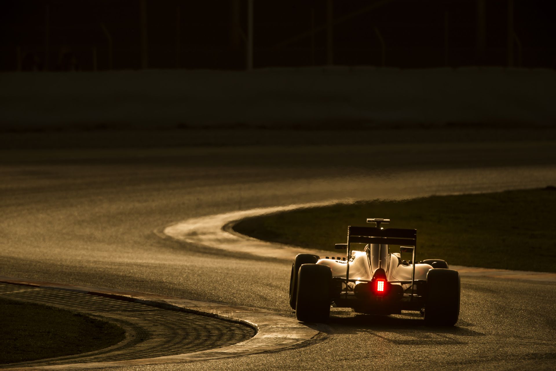 Konzervatív vezér a Honda élén: a McLaren is csak ma értesült a változásokról