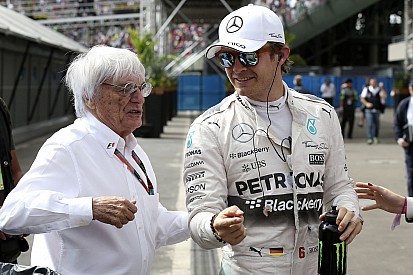Gondok lesznek, ha nem teljesül Ecclestone akarata az alternatív motorral