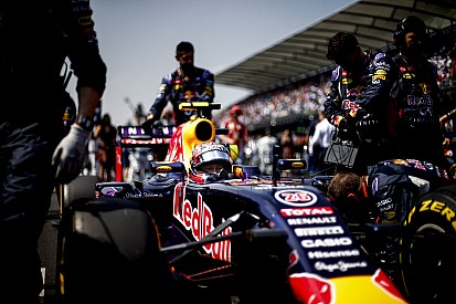 Mateschitz döntésére várnak a felek: mégis folytatódik a Red Bull-Renault kapcsolat?