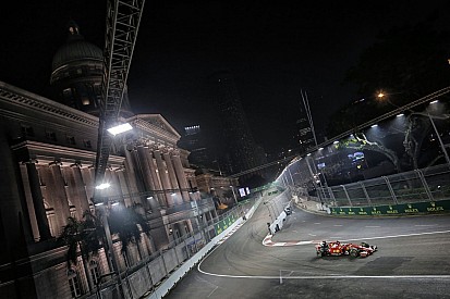 Egy részeg angol szurkoló ment ma be a pályára az F1-es verseny ideje alatt