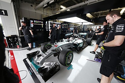 Szándékosan nem mutatták a Mercedest, Hamiltont és Rosberg Japánban a televíziós közvetítések ideje alatt?!