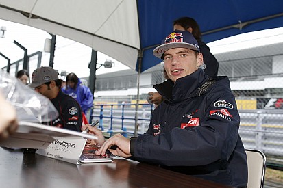 A Red Bull szerint még egy év jót tesz majd Verstappennek a Toro Rossonál