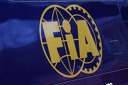 Néhány rajongót és versenyzőt ismét sokkolt az FIA: A DTM bajnoki címe ugyanannyit ér, mint a WTCC első helye…