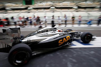 McLaren Honda: 3 kör, mért idő nélkül, de nem kell aggódni, ez a motor nem fog versenyezni