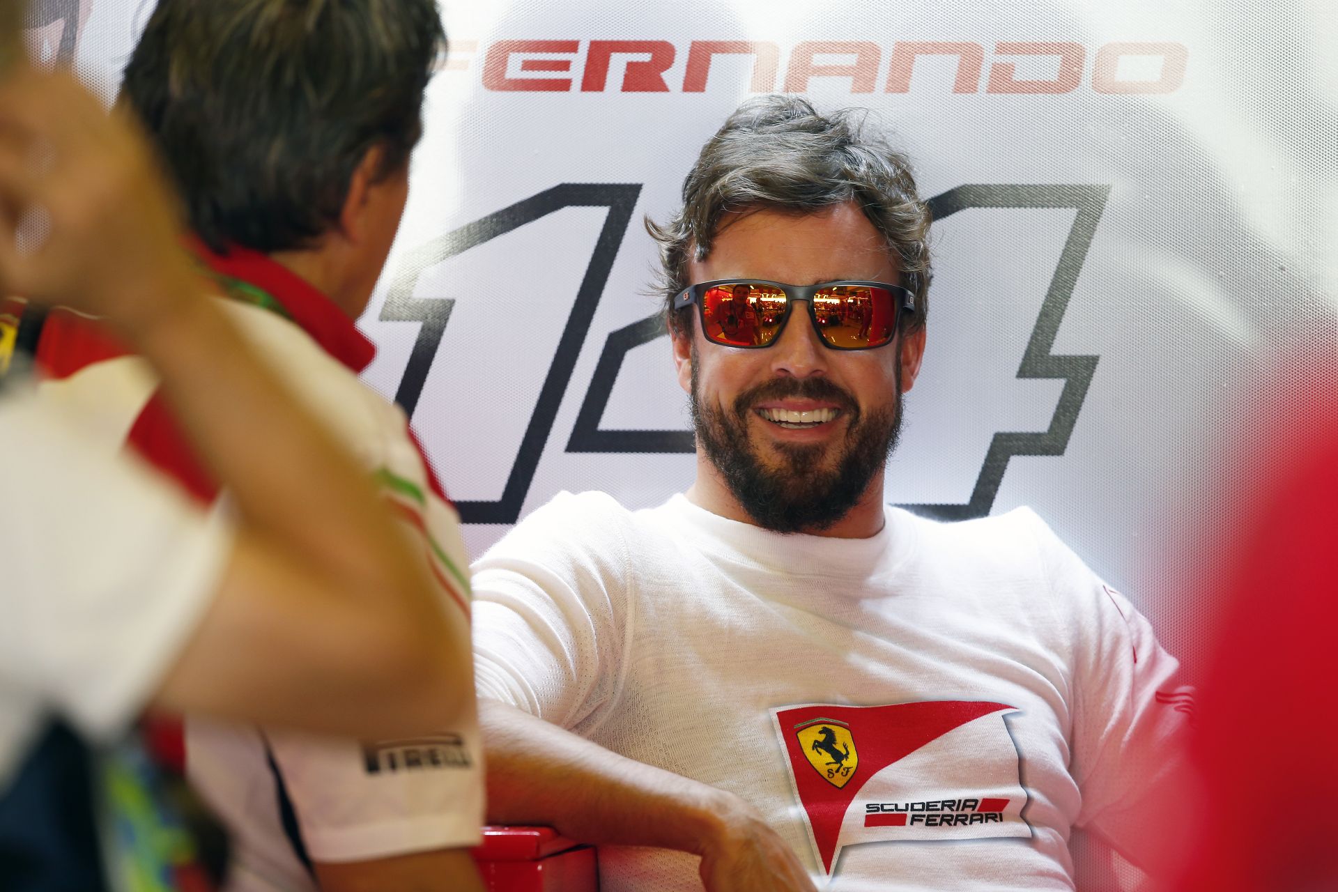 „Nagyon, de nagyon örülök annak, hogy Vettel átment a Ferrarihoz! Örülök, hogy Alonso elhúzott a francba a Ferraritól, mert már