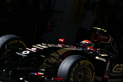 A Lotus alapból 5 tizedet nyer a Mercedes-motor miatt: +85 lóerő, -18 kiló