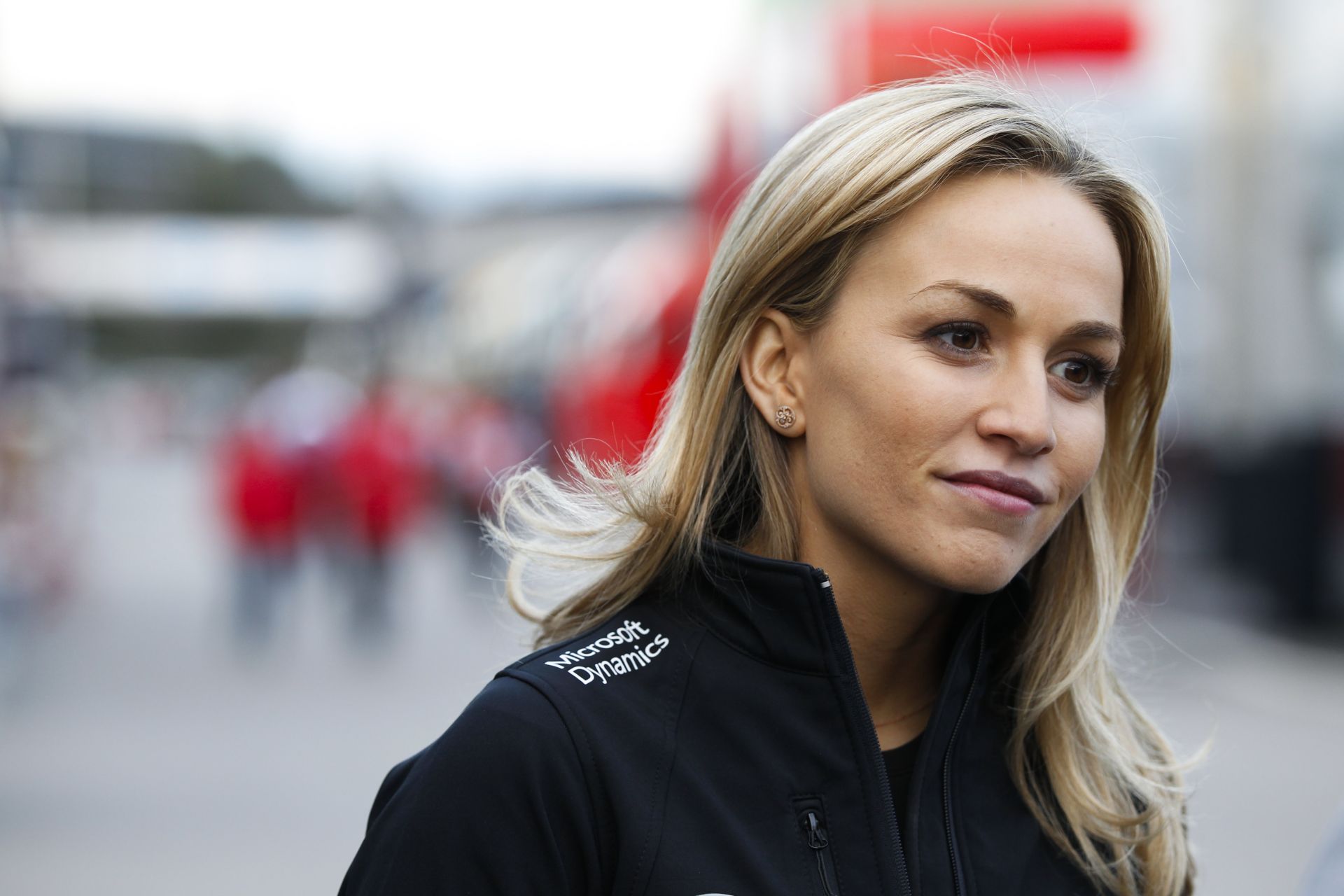 A Lotus állítja, hogy Carmen Jorda nem csak reklámfogás - hiszen a jelenléte jót tesz a Forma-1-nek...