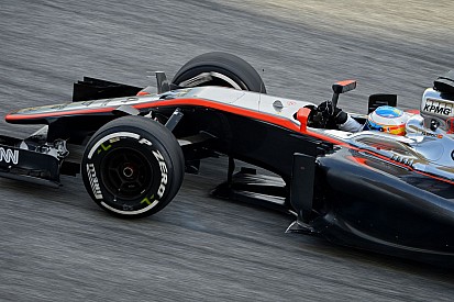 Sokkal durvábban szól Alonso McLaren-Hondája, mint eddig bármikor