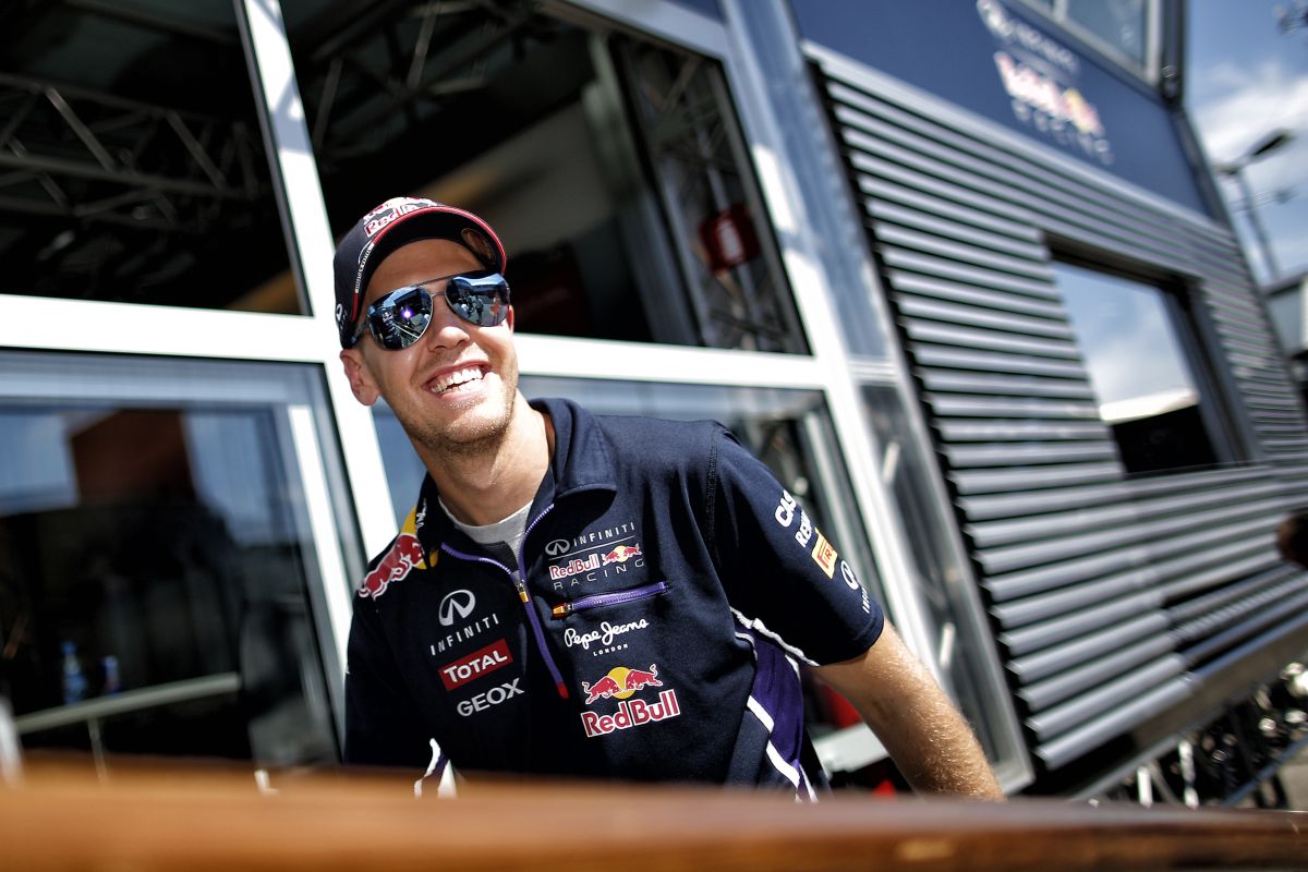 Vettel szerint gagyi a Formula E - a Mercedes az aquaparkban is töltheti a délutánt