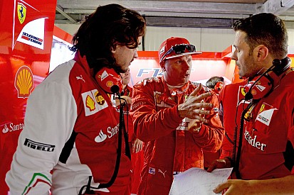 Nem megfelelő a kommunikáció Raikkönen és a Ferrari között