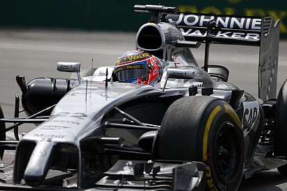 Button: Feltartott az egyik Lotus, de azért nem olyan rossz helyen