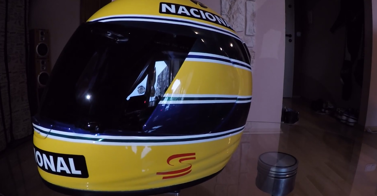 Megtaláltuk minden idők egyik legnagyobb Ayrton Senna rajongóját!