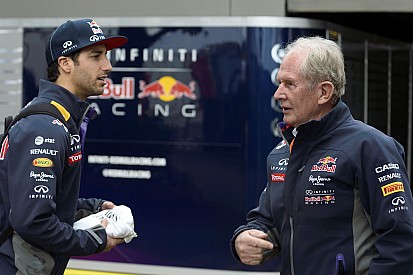 Ricciardo is csak fogja a fejét, hogy milyen gyenge a Red Bull a Renault miatt