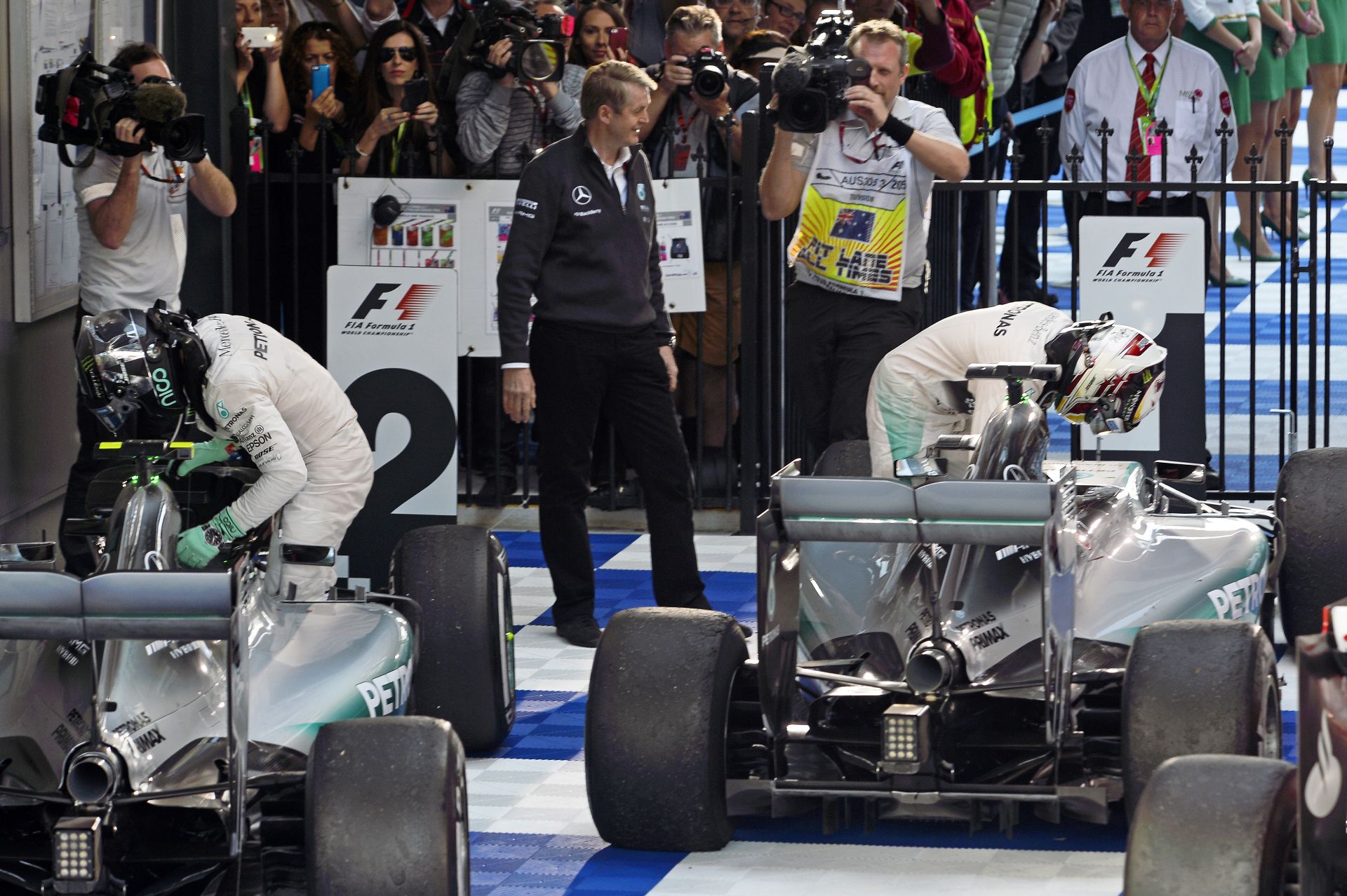 Mercedes: A Ferrari megtett egy lépést előre, és a Williams is nagyon erős!