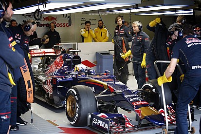 Kalkulál a Renault, lehet, jobb lenne korán átállni 2016-ra
