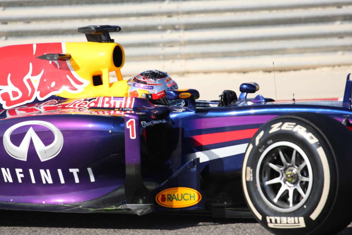 Button szerint az új Red Bull hihetetlen dolgokra képes a kanyarokban