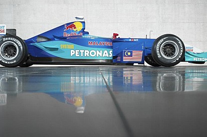 Sauber: Orosz helyett amerikai kézbe kerül a csapat?