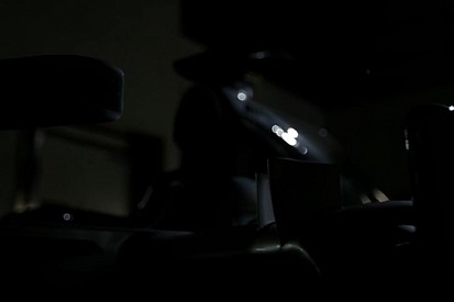 Közeleg a vég: sejtelmes videón a 2014-es Mercedes AMG