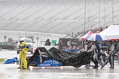 La lluvia obliga a detener la carrera de IndyCar en Texas