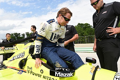 Keselowski prueba un Indy por primera vez