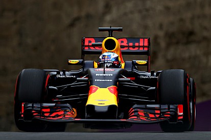 Ricciardo reconoce falta de agarre con el Red Bull