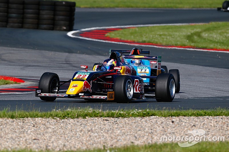 Leerzaam weekend Richard Verschoor in Duits Formule 4