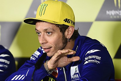 Rossi: "Più chance gli Azzurri o io con gli spagnoli? Siamo lì!"