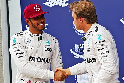 Hamilton: “Band met Rosberg nog nooit zo goed geweest als nu”