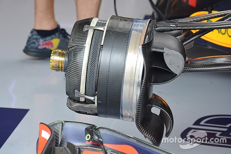 Red Bull Racing: un tappo di gomma per parzializzare i freni