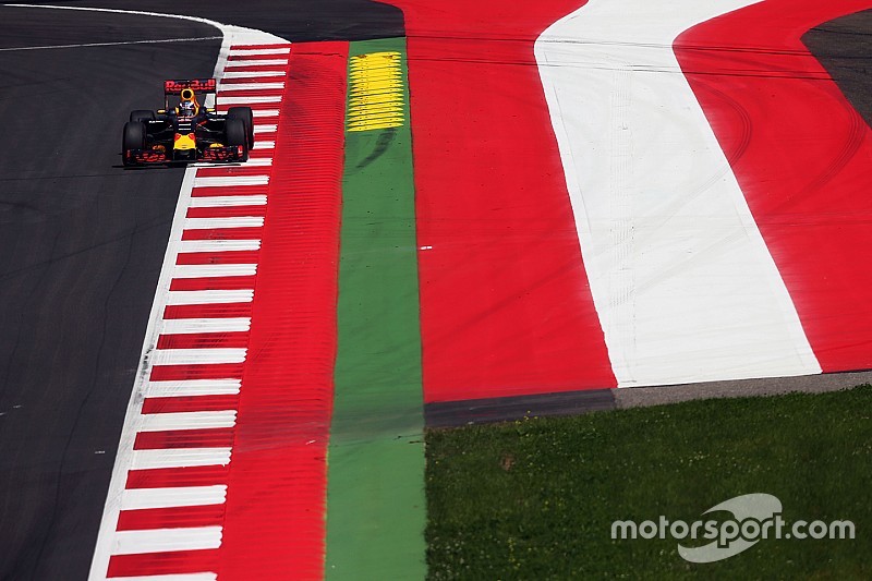 Ricciardo defiende los bordillos: