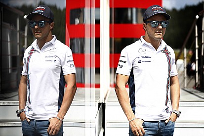 La colonna di Massa: "Nico-Lewis? Sarà sfida fino all'ultimo GP"
