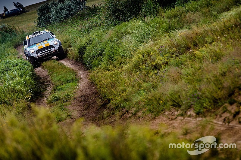 Bildergalerie: So malerisch ist die Route der Silk Way Rally 2016
