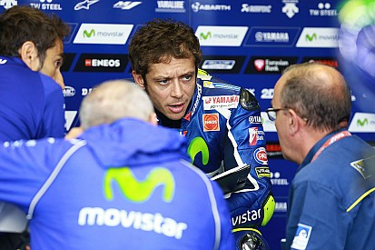 Rossi en Lorenzo likken hun wonden na rampzalige Duitse GP