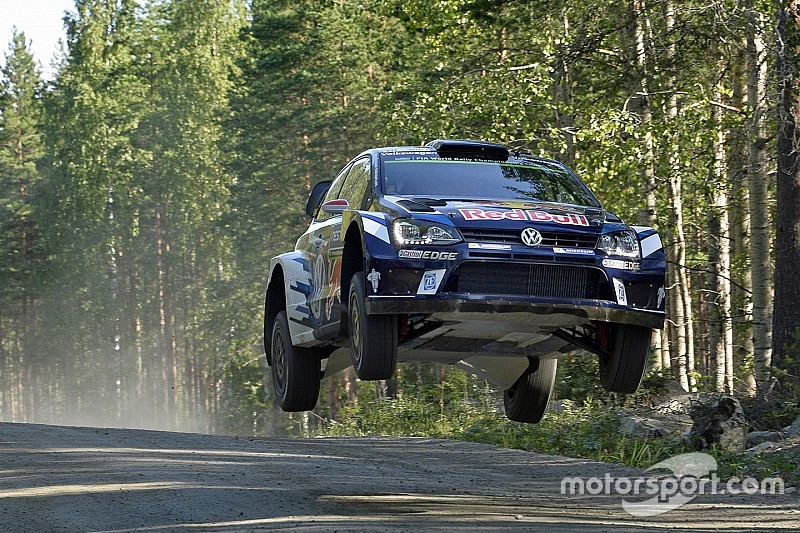 Latvala se impone en el shakedown en su casa