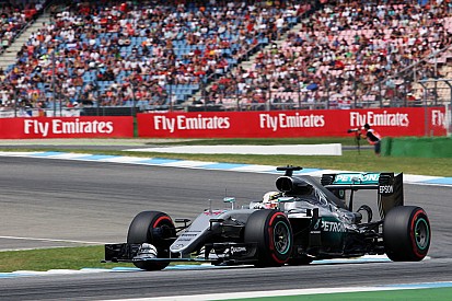 GP di Germania: Hamilton brucia Rosberg al via. Deludono le Ferrari