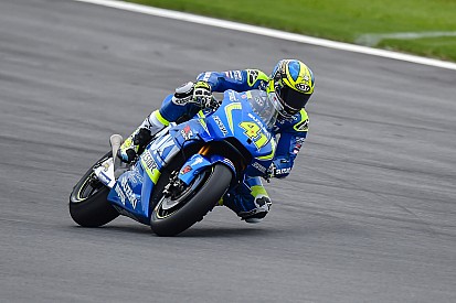 Aleix Espargaró recibe el OK médico para seguir el GP de Austria
