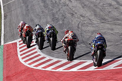 MotoGP-rijders niet enthousiast over communicatie met pitmuur