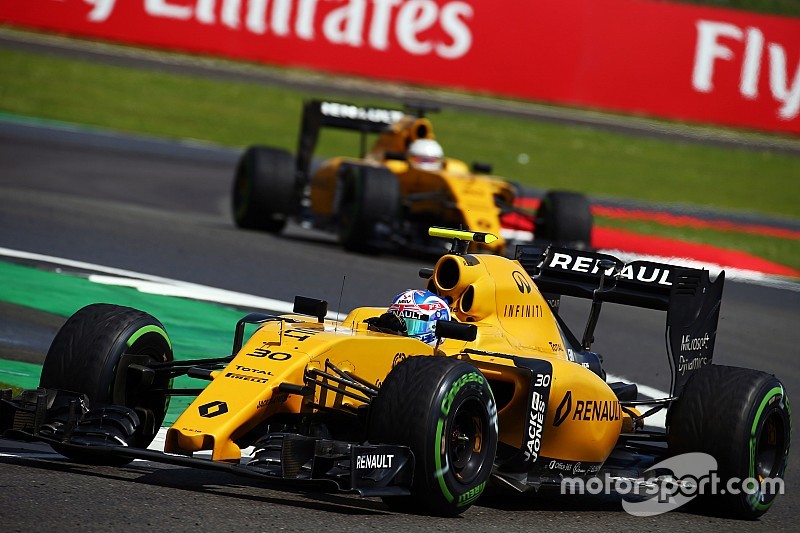 Renault decidirá sus pilotos para 2017 en septiembre