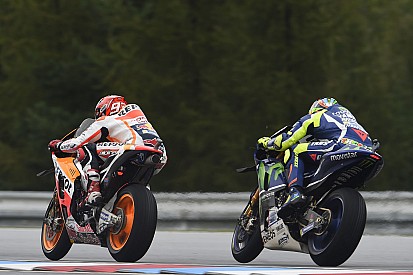 Stand in MotoGP na Brno: Rossi klimt naar tweede plaats