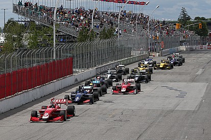 Rosenqvist beëindigt Indy Lights-seizoen, blijft behouden voor volgende DTM-race