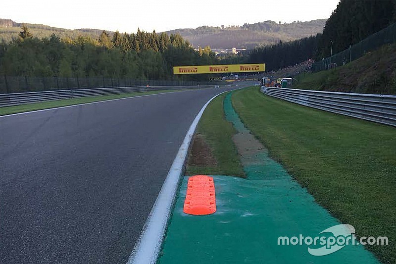 Spa plaatst nieuwe kerbstone voor Grand Prix van België