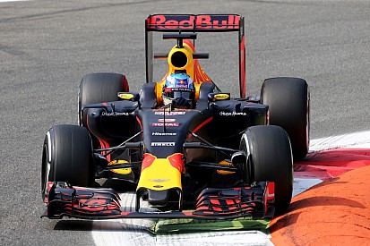 Daniel Ricciardo: Ferrari fährt Red Bull Racing in Monza davon