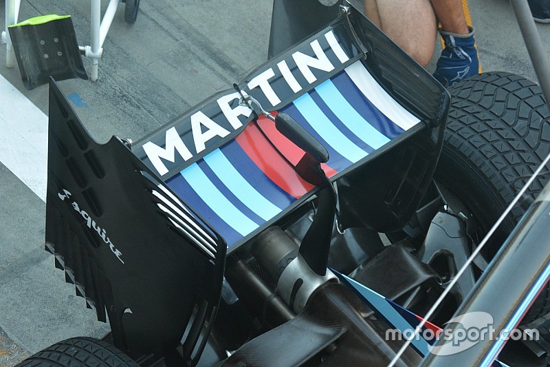 Технический брифинг: заднее крыло Williams FW38