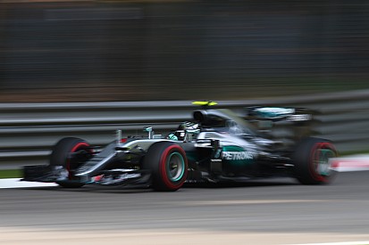 Hamilton lento al via, Rosberg vince a Monza con Vettel che torna a podio